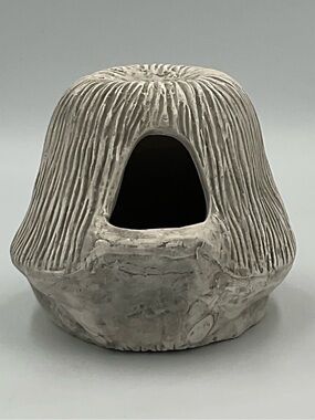 NWT Underwater Galleries Large Mud Hut